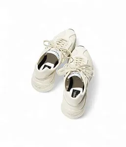 Chanel Кожаные кроссовки White - фото 2
