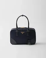 Prada Re-Edition 1978 средняя сумка из нейлона Re-Nylon и кожи Saffiano с двумя ручками Navy - фото 1