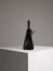 Hermès Сумка Kelly Mini 20 Black Box Gold Hardware - фото 4