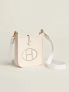 Hermès Сумка Evelyne 16 Craie Blanc Clemence Gold Hardware - фото 2
