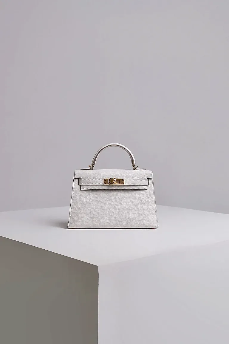 Сумка Hermes Kelly Mini 20 Gris Pale Epsom Gold Hardware - фото 1