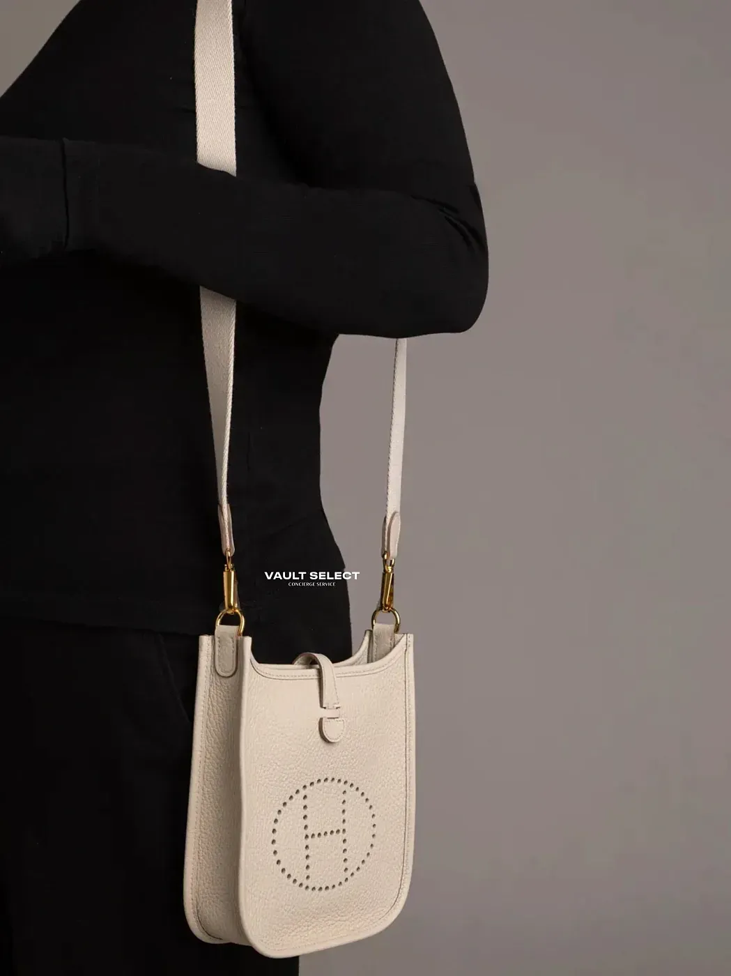 Hermès Сумка Evelyne 16 Beton Clemence Gold Hardware - фото 2
