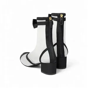 Chanel Ботильоны White / Black - фото 3