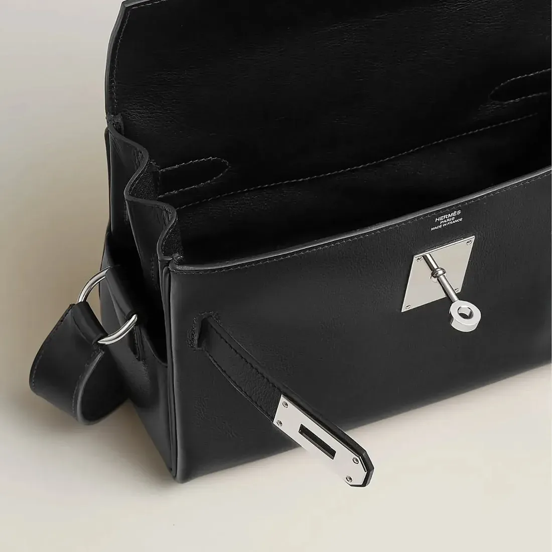 Hermès Сумка Kelly Messenger PM Noir Evergrain Palladium Hardware - фото 4
