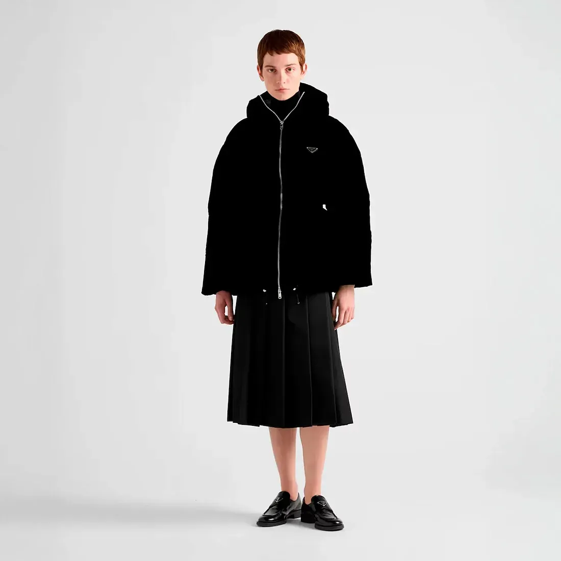 Prada Бархатный пуховик - фото 2