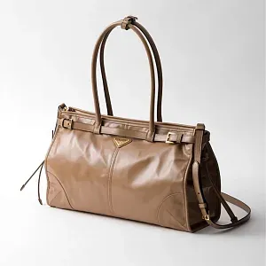 Prada Большая кожаная сумка Pale Pink - фото 3