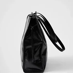 Prada Большая кожаная сумка-тоут Black - фото 4