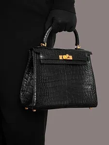 Hermès Сумка Kelly 25 Black Matt Crocodile Gold Hardware - фото 2