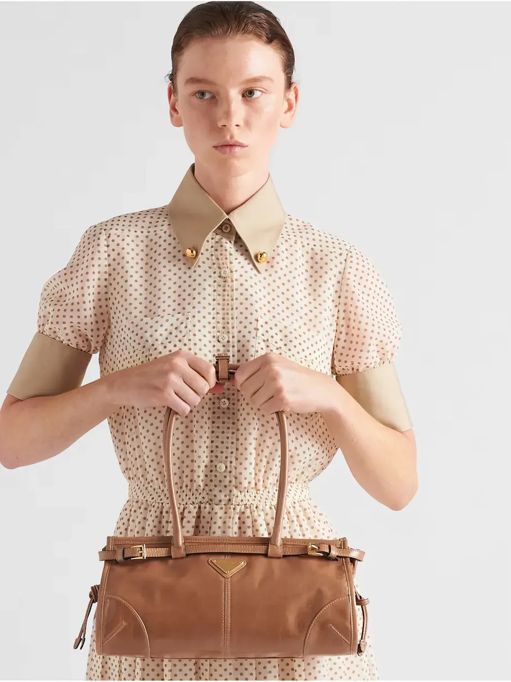 Prada Средняя кожаная сумка Cameo - фото 9