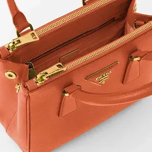 Prada Мини-сумка Galleria из сафьяновой кожи Orange - фото 5
