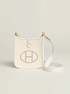 Hermès Сумка Evelyne 16 Craie Blanc Clemence Gold Hardware - фото 1