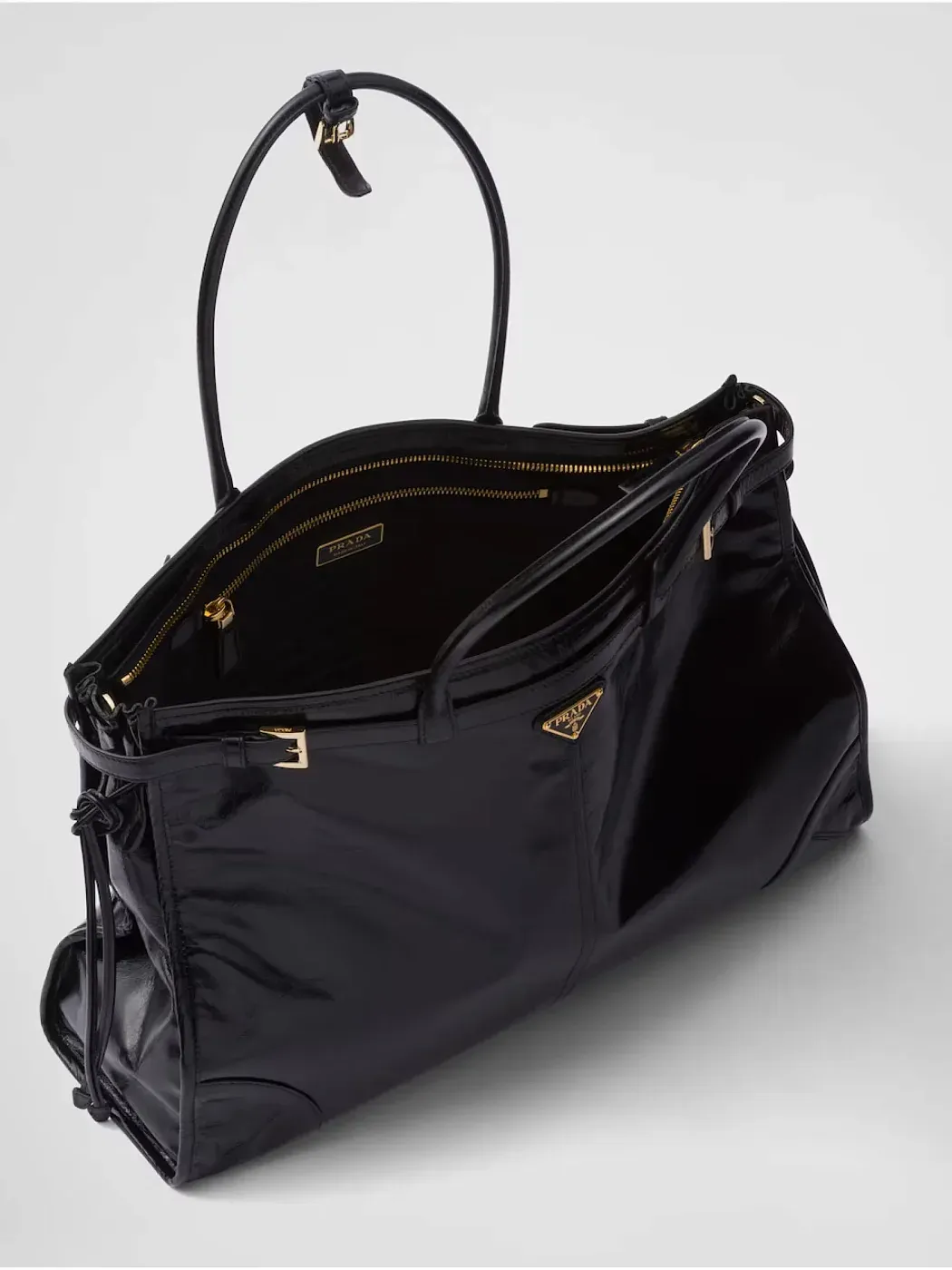 Prada Сумка большого размера из кожи Black - фото 4