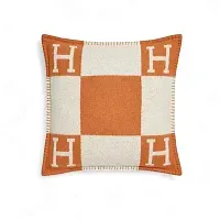 Hermès Подушка Avalon 70 см Ecru / Potiron - фото 1