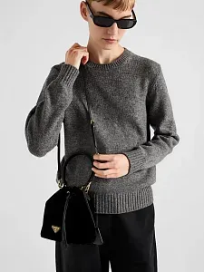 Prada Вельветовая мини-сумка с деталями из наппа-кожи - фото 7
