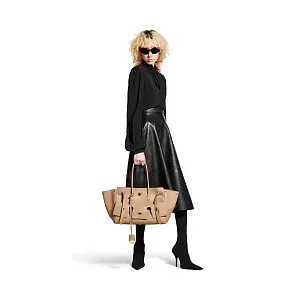 Balenciaga Сумка Bel Air среднего формата Latte - фото 7