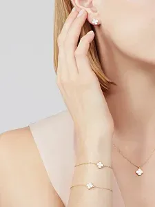 Van Cleef & Arpels Пуссеты Sweet Alhambra - фото 2