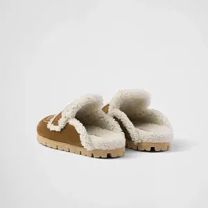 Prada Тапочки из замши теленка и овчины Cinnamon - фото 5