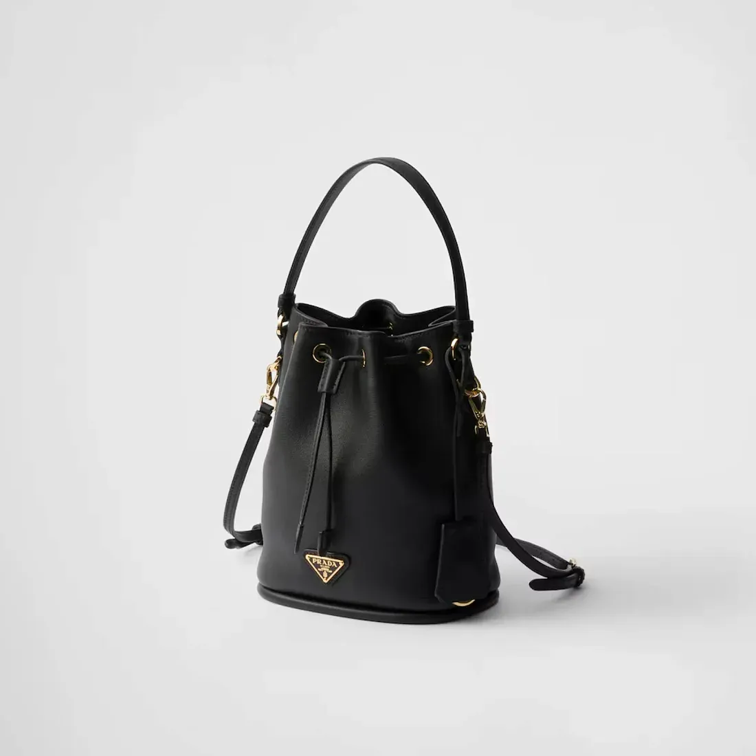 Prada Кожаная мини-сумка Black - фото 3