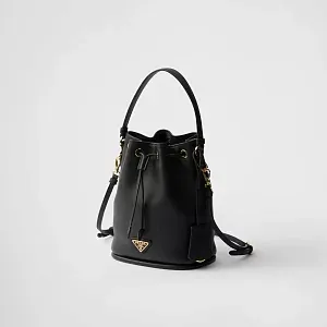 Prada Кожаная мини-сумка Black - фото 3