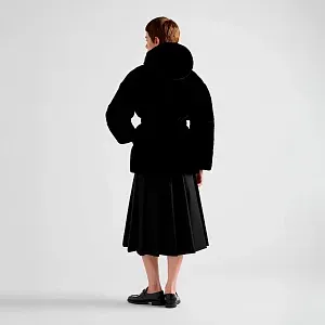 Prada Бархатный пуховик - фото 5