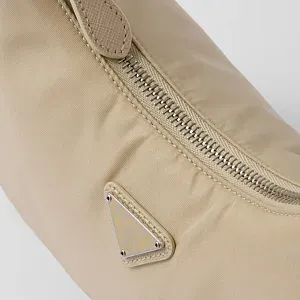 Prada Мини-сумка Re-Edition 2005 из Re-Nylon и сафьяновой кожи Desert Beige - фото 5