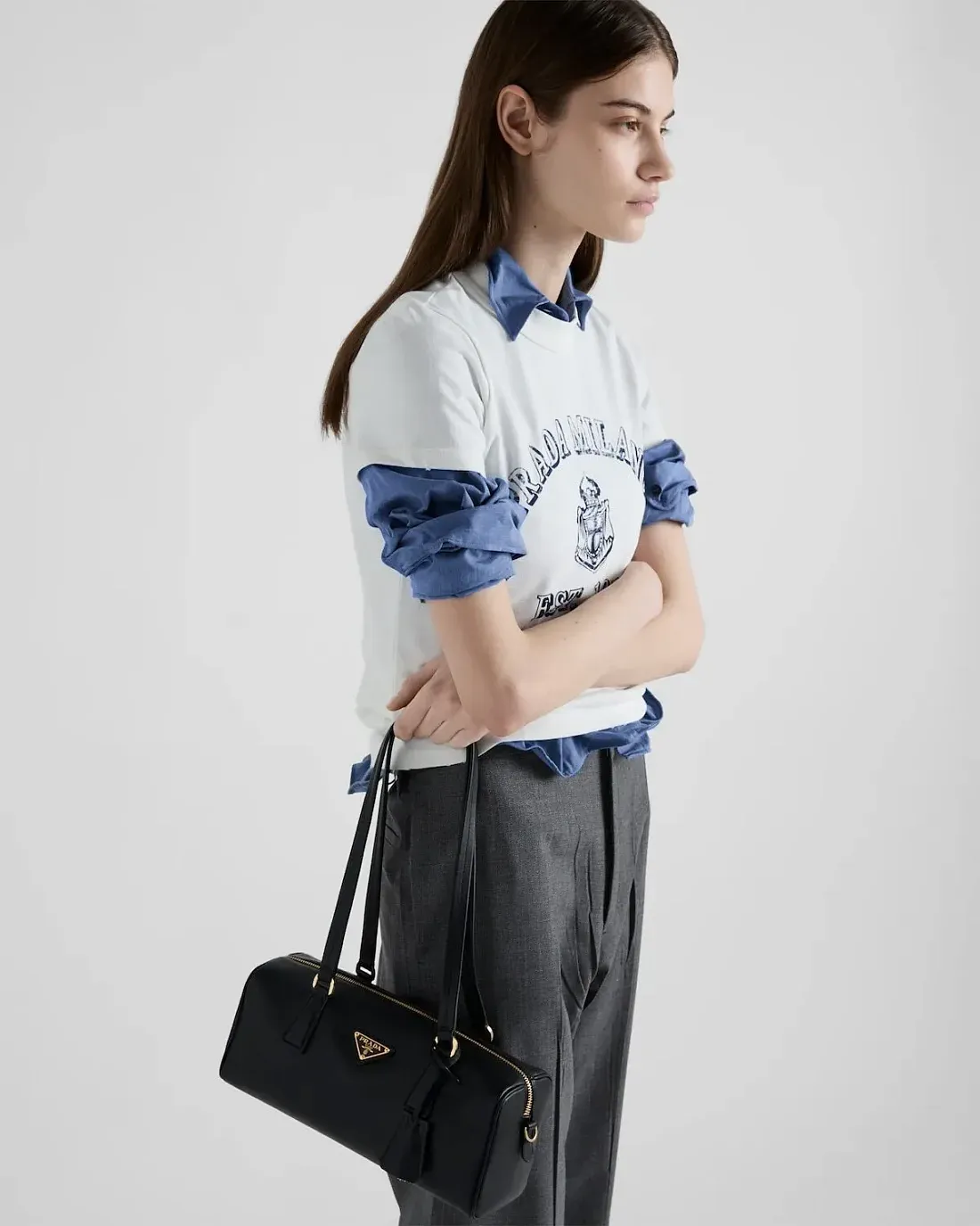 Prada Кожаная сумка среднего размера с верхней ручкой и замком Black - фото 2