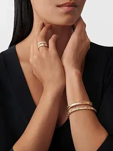 Van Cleef & Arpels Браслет Perlee Signature Medium Rose Gold - фото 2
