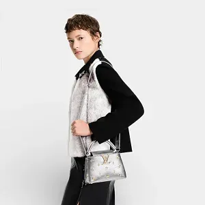 Louis Vuitton Мини-сумочка Capucines - фото 2