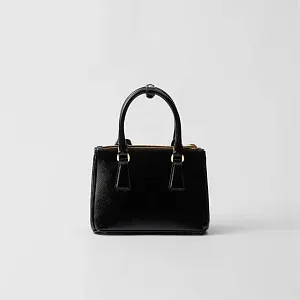 Prada Мини-сумка Galleria из лакированной сафьяновой кожи Black - фото 4