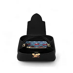 Louis Vuitton Сумка Capucines MM LV x TM - фото 4