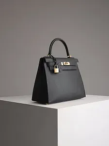 Hermès Сумка Kelly 28 Black Epsom Gold Hardware - фото 5