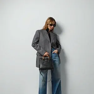 Gucci Маленькая сумка Diana Black - фото 2