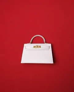 Hermès Сумка Kelly Mini 20 Gris Pale Epsom Gold Hardware - фото 3