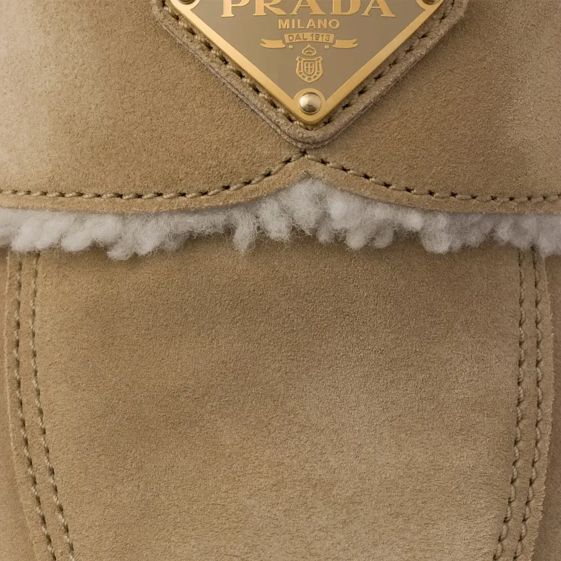 Prada Тапочки из замши теленка и овчины Ecru - фото 6