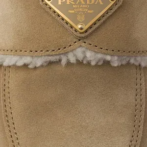 Prada Тапочки из замши теленка и овчины Ecru - фото 6