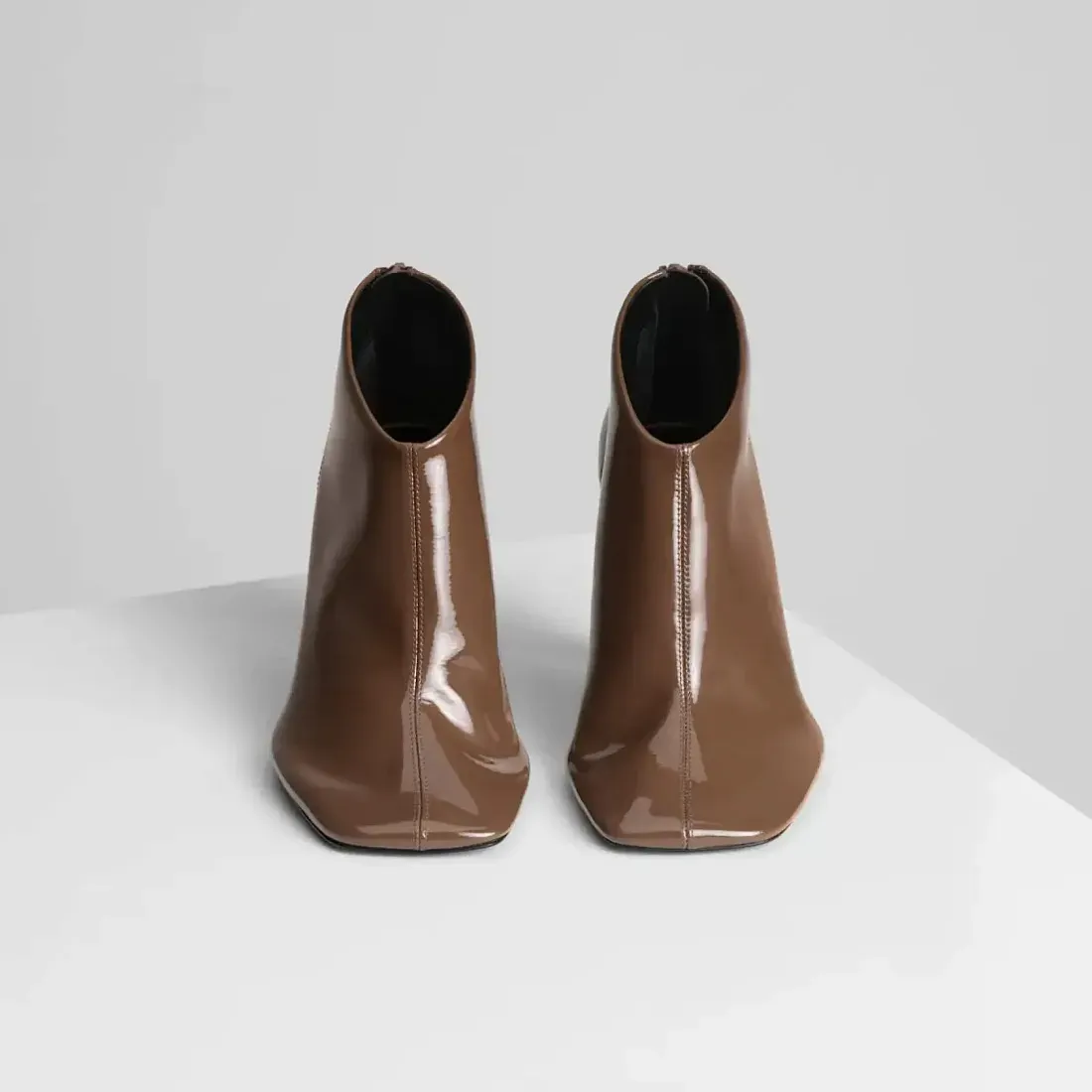 Phoebe Philo Мягкие ботильоны 90 Toffee - фото 2