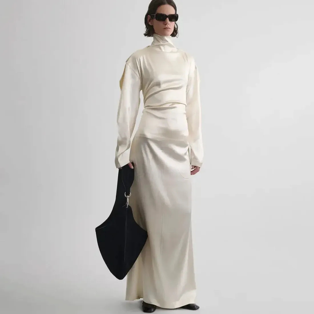 Phoebe Philo Сумка Bean Black Suede - фото 2