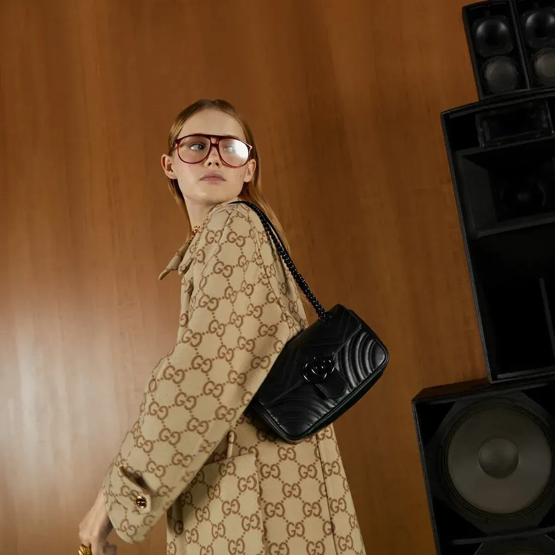 Gucci Мини-сумка на плечо GG Marmont Black - фото 2