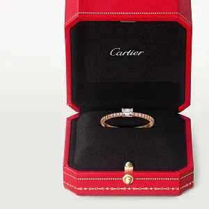 Cartier Кольцо Emerald-Сut Diamond с бриллиантовым паве Etincelle de Rose Gold - фото 5