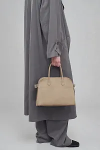 The Row Сумка Soft Margaux 12 из кожи Dark Taupe - фото 2