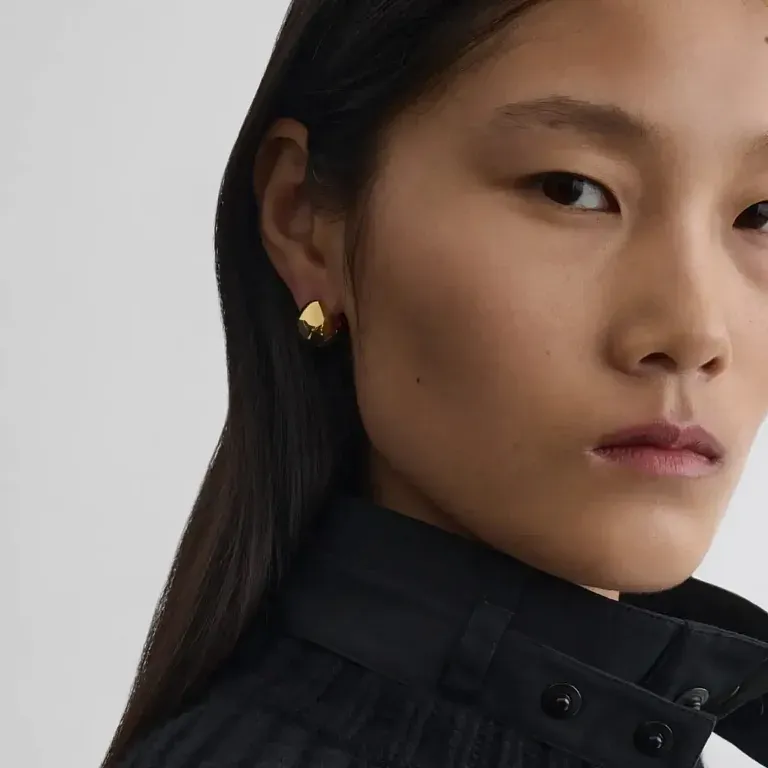 Серьги-пусеты Pebble Phoebe Philo Gold - фото 2