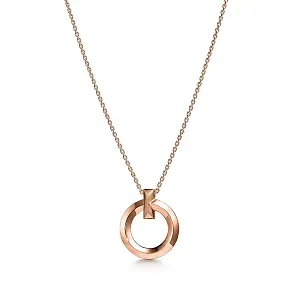Tiffany & Co. Подвеска T T1 Circle Small Pendant in Rose Gold - фото 1