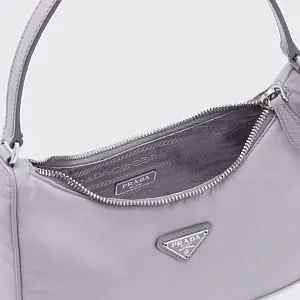Prada Мини-сумка Re-Edition 2005 из Re-Nylon и сафьяновой кожи Wisteria - фото 5