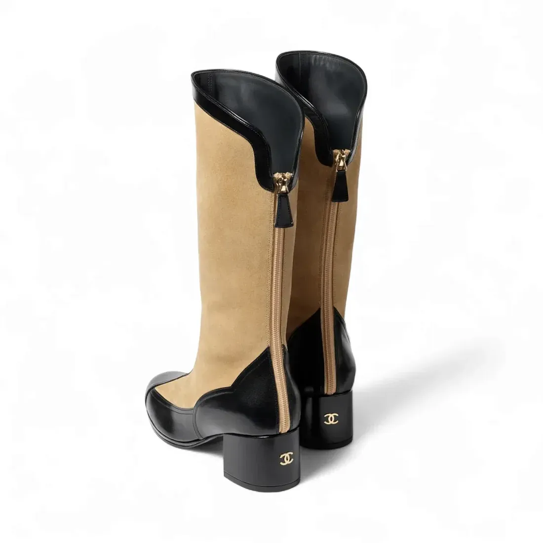 Chanel Велюровые сапоги Beige/Black - фото 2
