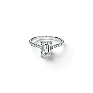 Tiffany & Co. Помолвочное кольцо Novo Emerald-cut Engagement Ring with a Pave Diamond Platinum Band - фото 1