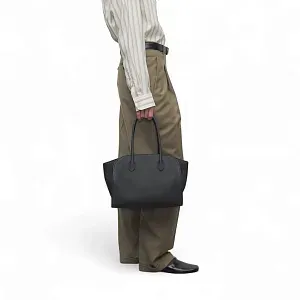 The Row Сумка Marlo 12 Deep Brown из кожи Dark Pine - фото 2