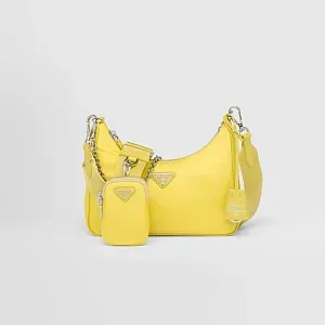 Prada Сумка Re-Edition 2005 из Re-Nylon Citron Yellow - фото 1