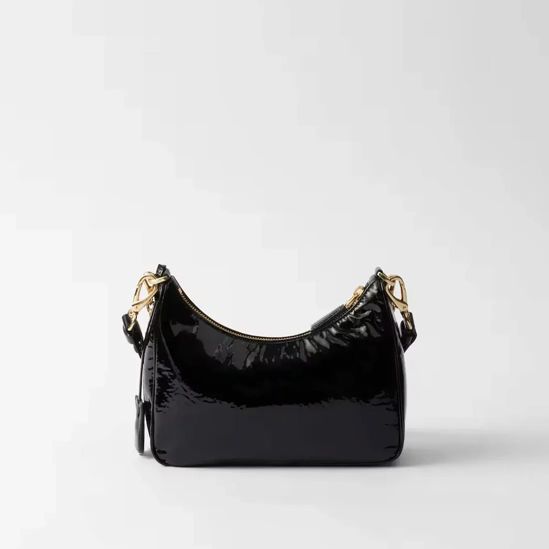 Prada Мини-сумка из лакированной наплак-кожи Re-Edition Black - фото 4