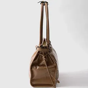 Prada Большая кожаная сумка Pale Pink - фото 4