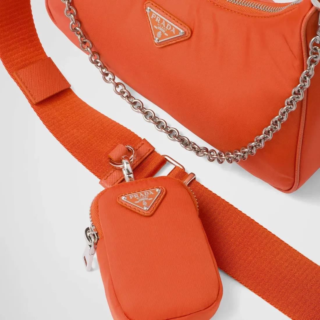 Prada Сумка Re-Edition 2005 из Re-Nylon Orange - фото 8